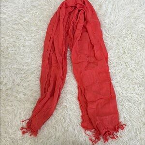 Pink Crinkled Scarf with Fringe